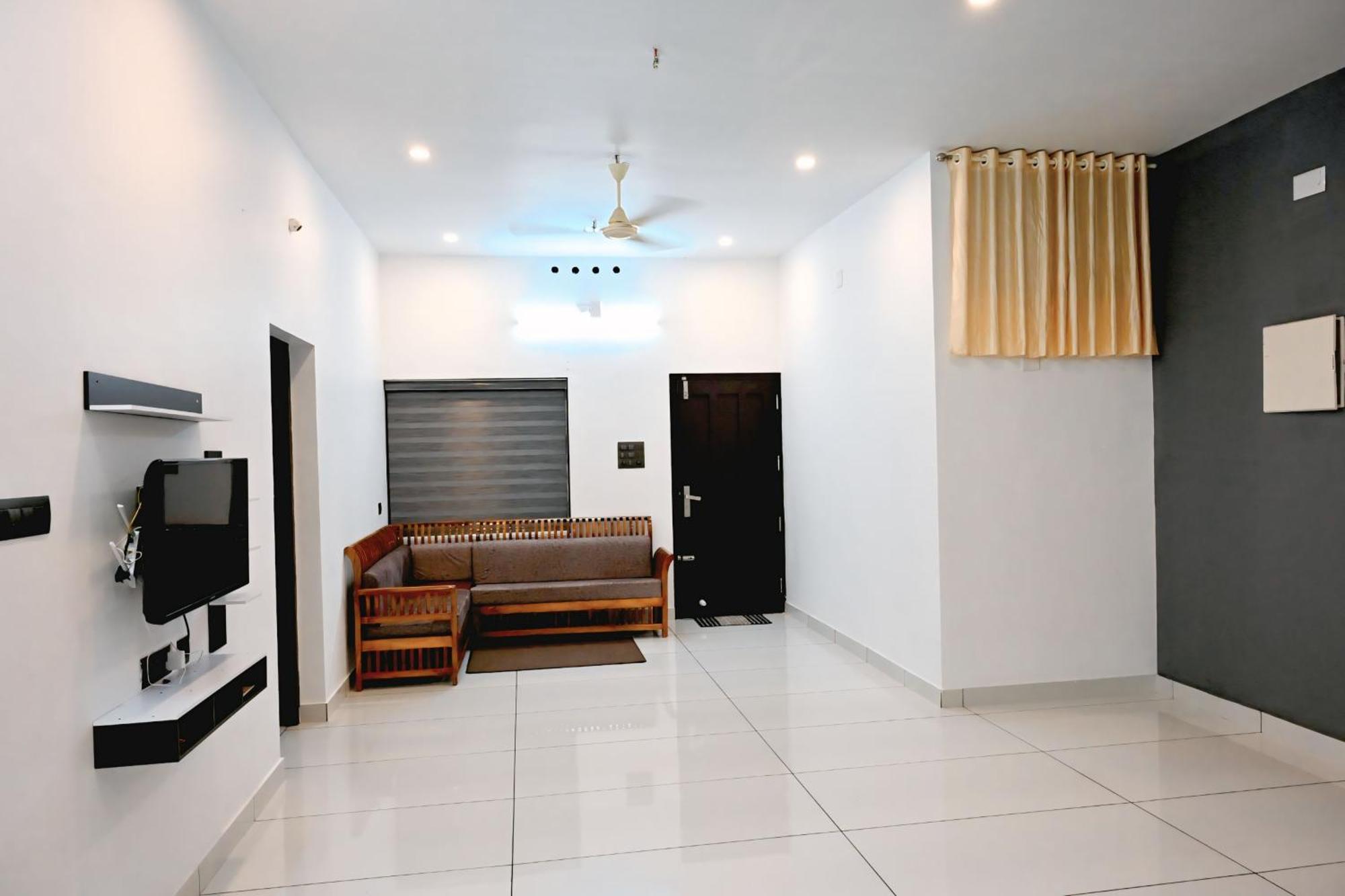 Elamkulam Penthouse - 3Bhk Ac With Kitchen - Kochi Apartamento Chottanikara Exterior foto